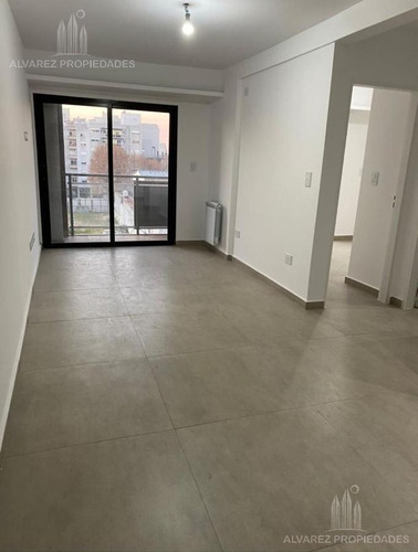 Imagen 5 de 16 de Departamento 2 Ambientes Venta Morón Sur