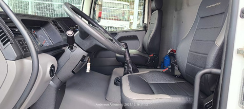 Vw 31330 Ano 2023 Caçamba Ramah 14 Mts