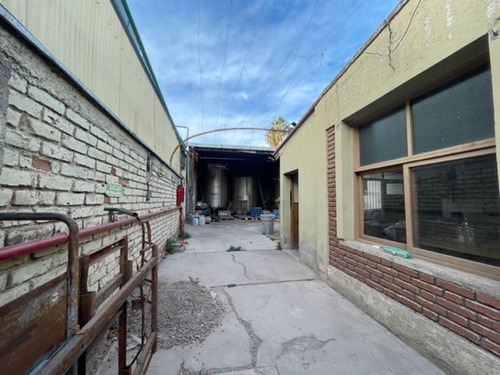 Galpon En Venta Dorrego, Guaymallén, Mendoza.
