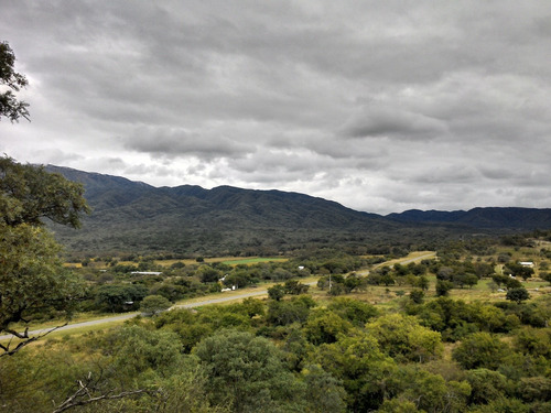 Terreno En Raco R341 Km 12, 6,8ha Con Loma Natural U$d3 X M2