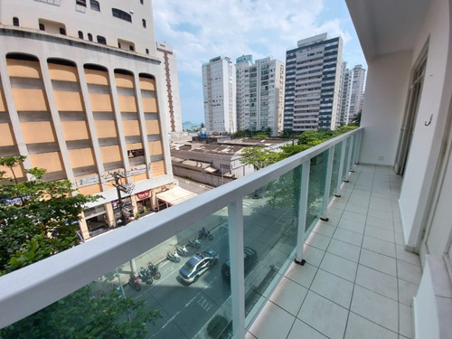 Imagem 2 de 14 de Imóvel Centralizado No Guarujá À Venda Com Uma Linda Vista Panorâmica - Ap05453 - 68723617