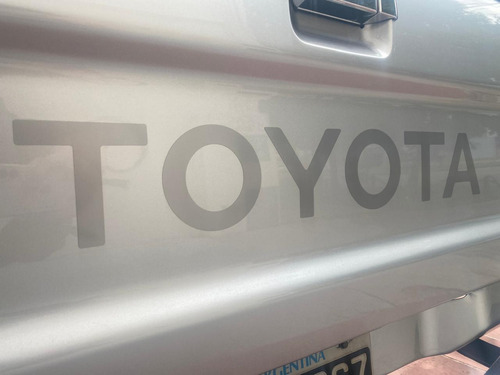 Toyota Hilux 3.0 D/cab 4x2 D Srv Expoeste