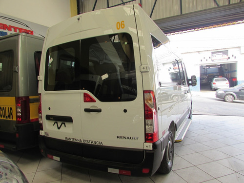 Renault Master 16 Lugares L2h2