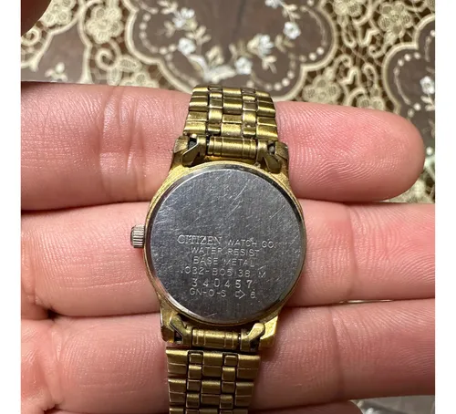 Reloj citizen base metal sale