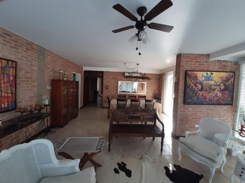 Imagen 7 de 16 de Marol Rentahouse Vende Casa En La Viña Valencia 22-10248