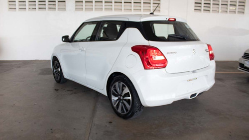 Imagen 3 de 12 de Suzuki Swift 2020