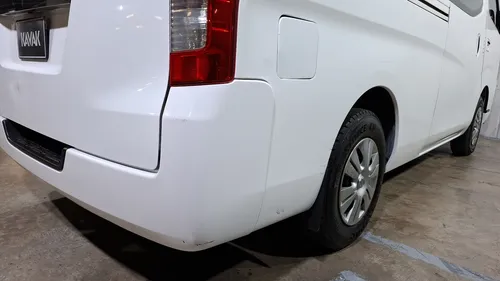 Nissan Nv350 Urvan 2.5 15 Pasajeros Amplia A/a Paq Seg