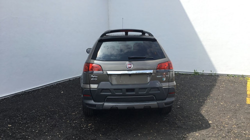 Imagen 11 de 15 de Fiat Palio 5 Puertas