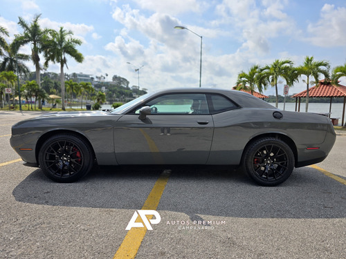 Dodge Challenger Rt Hemi 5.7