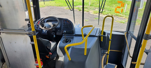 Onibus Urbano Mercedes Benz 1721 Caio Apache 2015