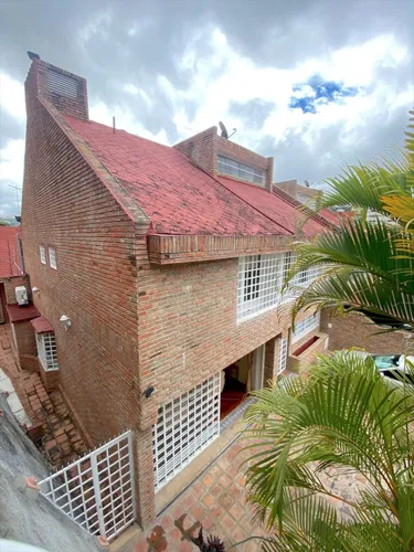 Casa En Venta En La Alameda
