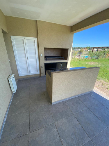 Imagen 14 de 16 de Hermosa Casa A Estrenar En Con Pileta Santa Ines Canning