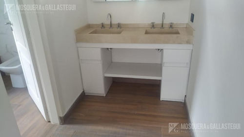Casa En Venta - Boat Center.