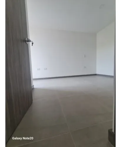 Apartamento Para La Venta En Itagui Chimeneas
