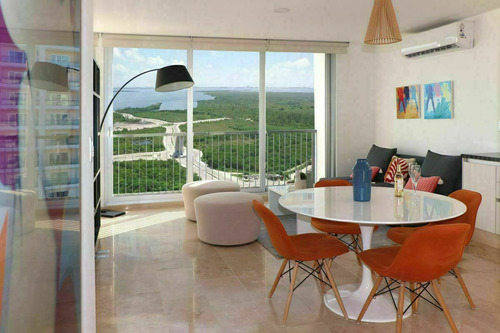 Lujoso Departamento En Venta En Zona Hotelera De Cancun