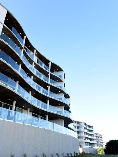 Imagen 16 de 19 de Edificio - Barrio Costa Esmeralda