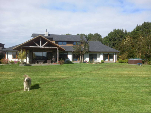 Venta De Casa En Lomas De Coihuin (71453)