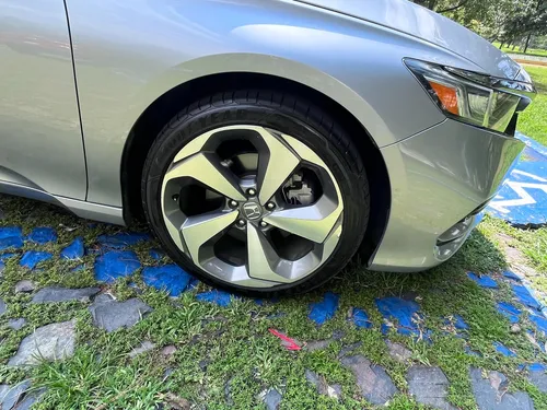 Honda Accord 2.0 Touring At