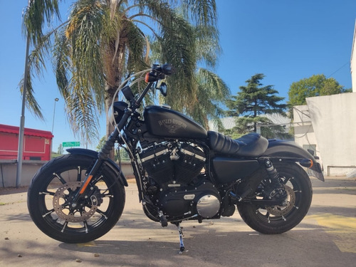 Imagen 1 de 8 de Harley Davidson 883 Iron