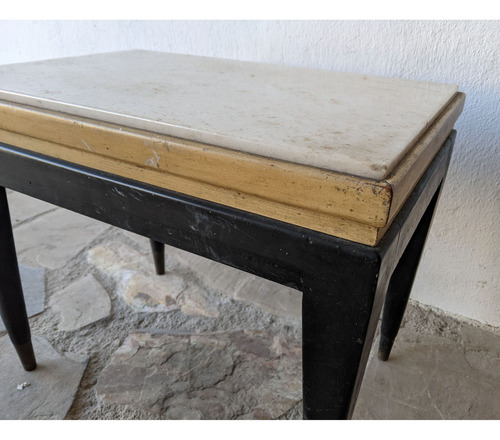 Mesa De Sala Antigua, Estilo Americana, Tapa De Mármol (Usado)