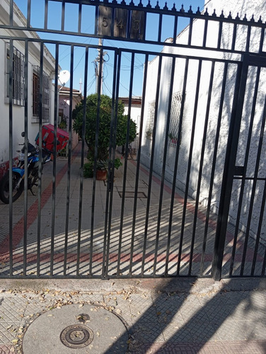 Arriendo Casa 60 Mts2, Excelente Ubicación, Sin Gasto Comun