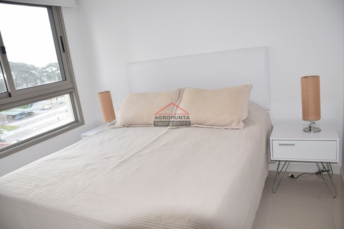 Apartamento En Roosevelt, 1 Dormitorios *- Ref: 4983