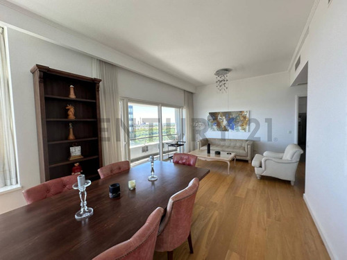 Venta Depto. Alvear Tower 2 Suites + Dependencia Y Cochera