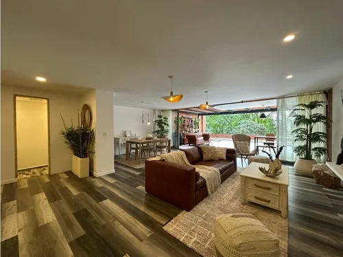 Apartamento En Arriendo Amoblada En Poblado Los Balsos Medellin