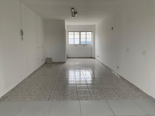 Imagem 2 de 6 de Cjto Comercial_sala Para Alugar - 00260.024