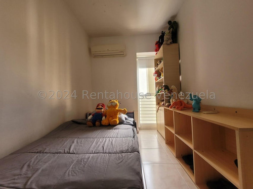 Espectacular Apartamento En Venta En Los Naranjos Del Cafetal #24-15546