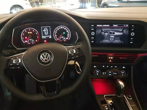 Imagen 13 de 15 de Volkswagen Vento 2021 1.4 Highline 150cv At