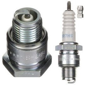 Imagem 2 de 2 de Vela De Ignição Ngk Evinrude Motor De Popa 15hp 77 À 92