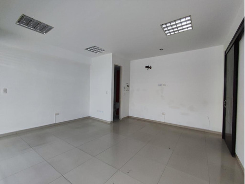 Local En Arriendo En Cúcuta. Cod A27688