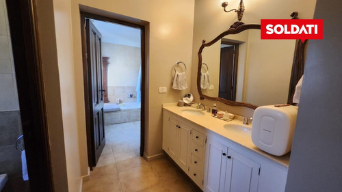 Highland Park Cc, Alberti, Casa En Venta.