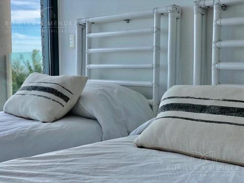 Altamar, Duplex, 2 Suites, Toilette, Cocina Integrada, 2 Cocheras, Semi Piso, Verano 2021!!