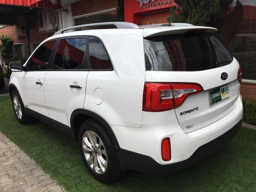 Sorento 3.5 Ex2 Aut. 7 Lugares 2015 Starveiculos