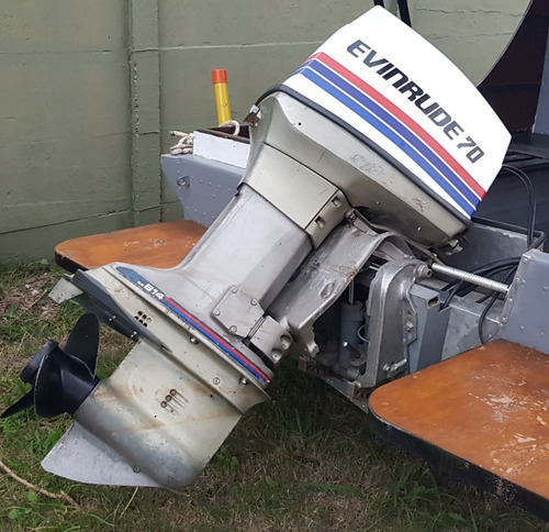 Imagen 5 de 11 de Evinrude 70 Hp 2t