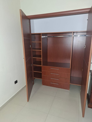 Apartamento En Venta Urbanizacion El Parral