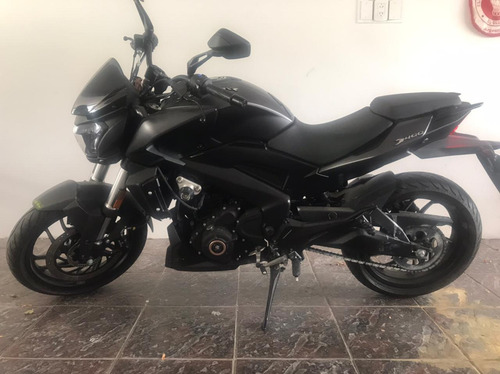 Bajaj Dominar