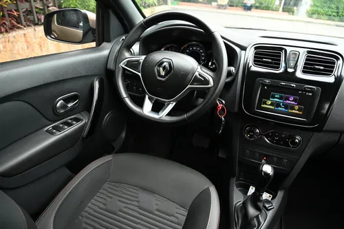 Renault Stepway 1.6 Dynamique / Intens Automática