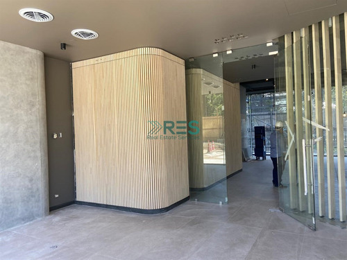 Local Comercial En Arriendo En Las Condes