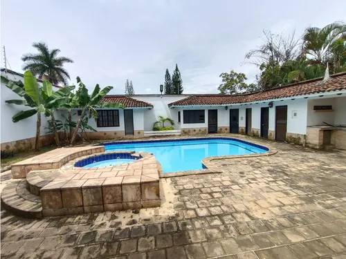 Arriendo Consultorio Ciudad Jardin Cali