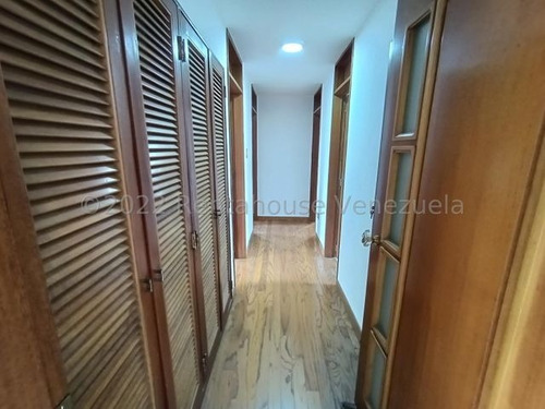 Imagen 16 de 18 de Livy Ramírez Vende Apartamento En El Cafetal Mls #23-13748