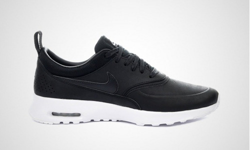 air max thea negras y blancas