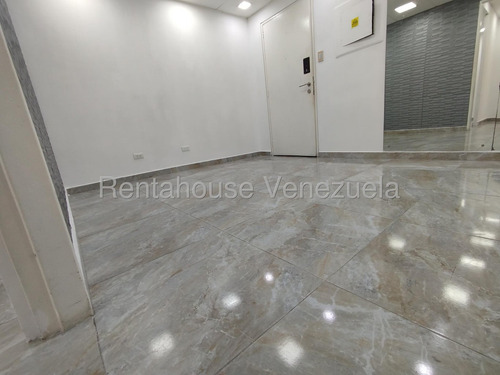 Oficina En Venta En Los Cortijos De Lourdes Mls 25-19927 Yf