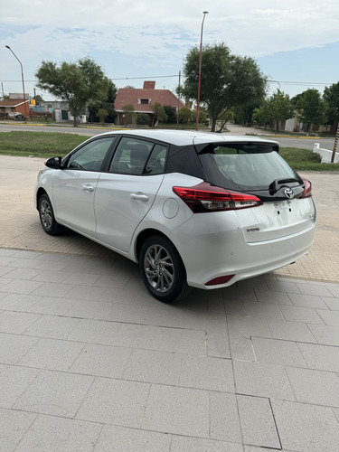 Toyota Yaris 1.5 107cv Xls Cvt