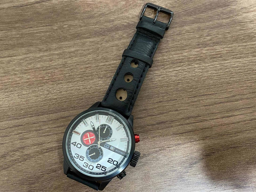 Tommy Hilfiger Tri-calendário Quartz Leia O Anúncio 01842