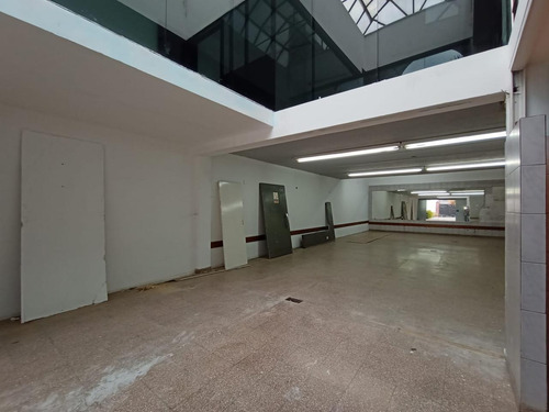 Imagen 13 de 30 de Local En Venta En La Plata Calle 8 E/ 61 Y 62 - Dacal Bienes Raíces