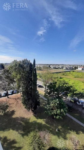 Venta De Departamento De 4 Ambientes En El Complejo De Wilde