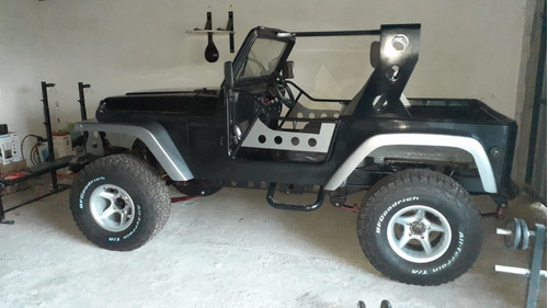 Imagen 3 de 5 de Jeep Ika